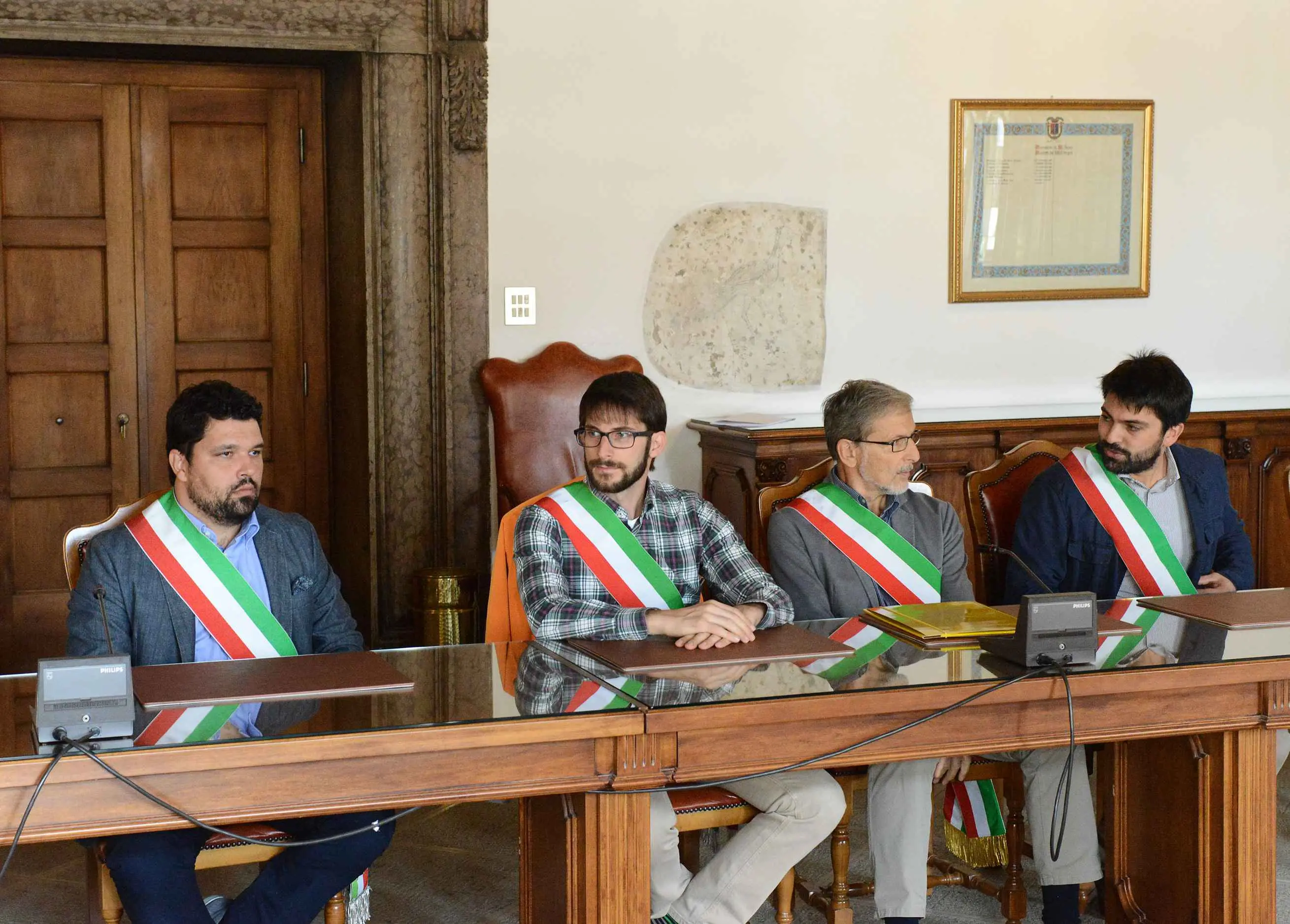 I sindaci presenti all'incontro in prefettura