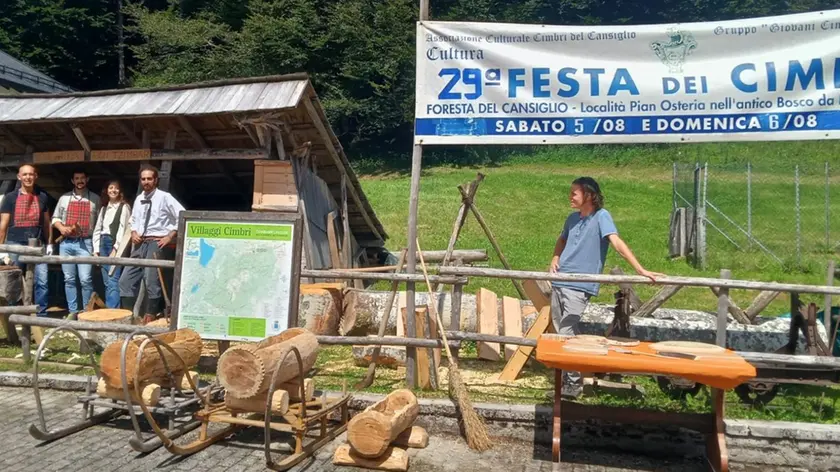 Stand alla festa dei cimbri in Cansiglio
