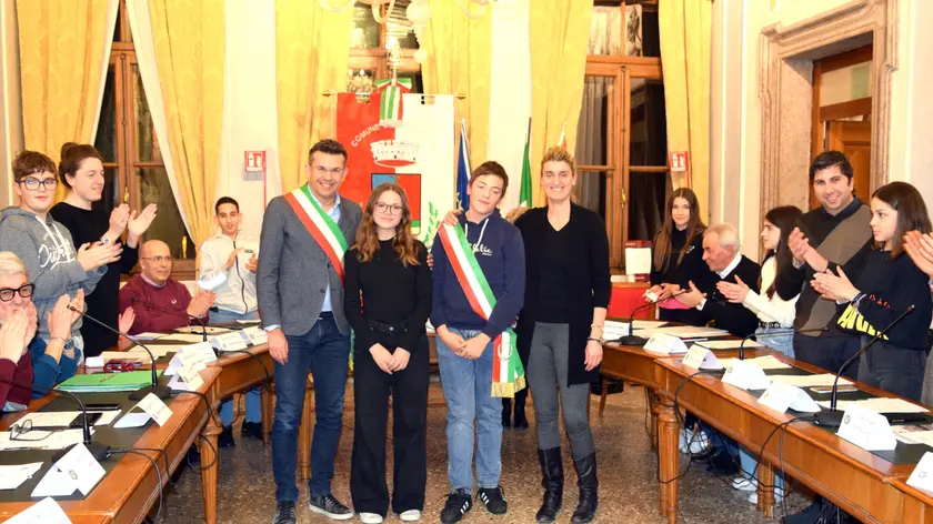 Longarone, l'insediamento del nuovo mini sindaco Jhonny Valacchi