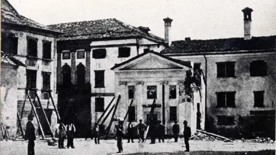 Chiesa di Sant'Andrea dopo il terremoto del 1873