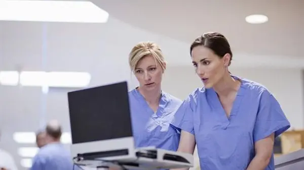 - I maggiori tagli a Chirurgia, Ostetricia e Urologia. Alto il rischio disservizi. PESCI A PAGINA 19