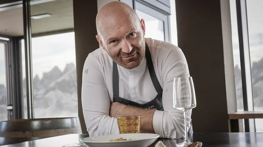 Alfio Ghezzi nel nuovo ristorante InAlto sul Col Margherita