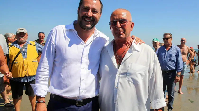 18/07/2017 Chioggia, Matteo Salvini alla spiaggia di Punta Canna di Sottomarina in difesa del gestore Gianni Scarpa indagato di apologia del fascismo