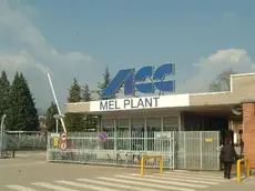 L'Acc di Mel La fabbrica della Acc a Mel L'azienda ha annunciato possibili tagli anche sullo stabilimento zumellese