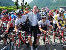 Partenza da Farra d'Alpago della tappa dolomitica del Giro 2016