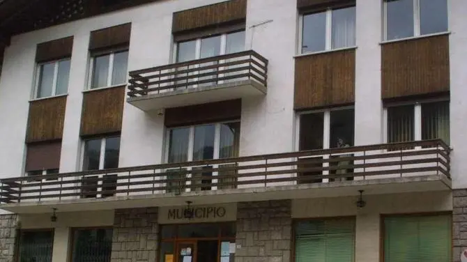 Il municipio di Alleghe