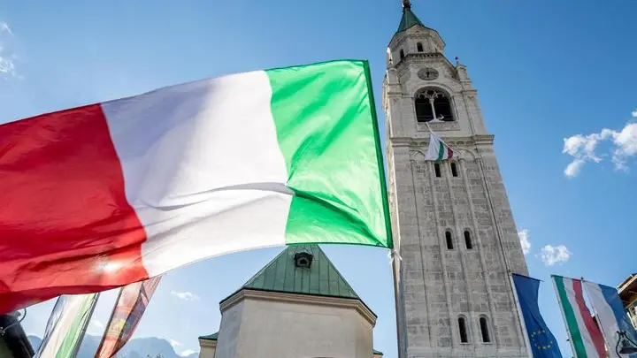 Festeggiamenti durante la proclamazione di Milano-Cortina come vincitrice delle olimpiadi invernali nel 2026 a Cortina il 24 giugno 2019. ANSA/ANDREA SOLERO