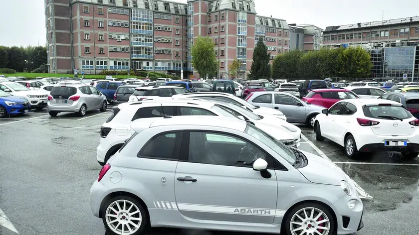 Il parcheggio dell’ospedale