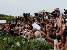 Vita da fan alla Mostra del Cinema di Venezia, ecco i consigli per non ... schiattare