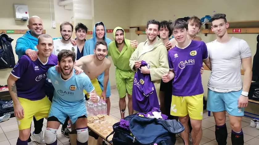 La Canottieri in festa dopo la vittoria