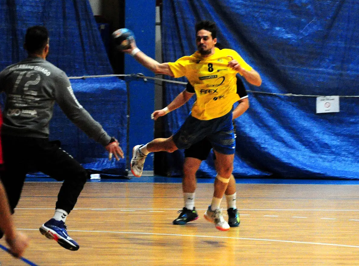 Importante successo della Pallamano Belluno, che batte l'Arcobaleno Oriago fanalino di coda e ridà un po' di ossigeno alla propria classifica in serie A2.