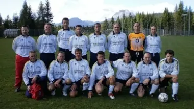 La squadra veterani del Tomo che ha vinto in casa del Sois