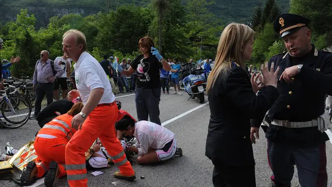 arrivo del giro d'italia sul vajont