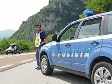 Longarone (Fortogna), 14 Agosto 2010. In concomitanza con l'esodo di ferragosto la polizia stradale rafforza i controlli sulle strade della provincia