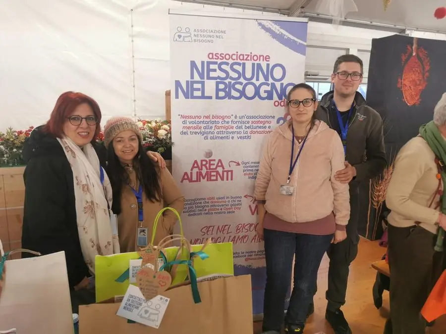 Lo stand di Nessuno nel Bisogno