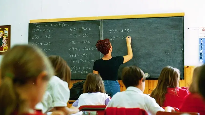 Un’insegnante al lavoro