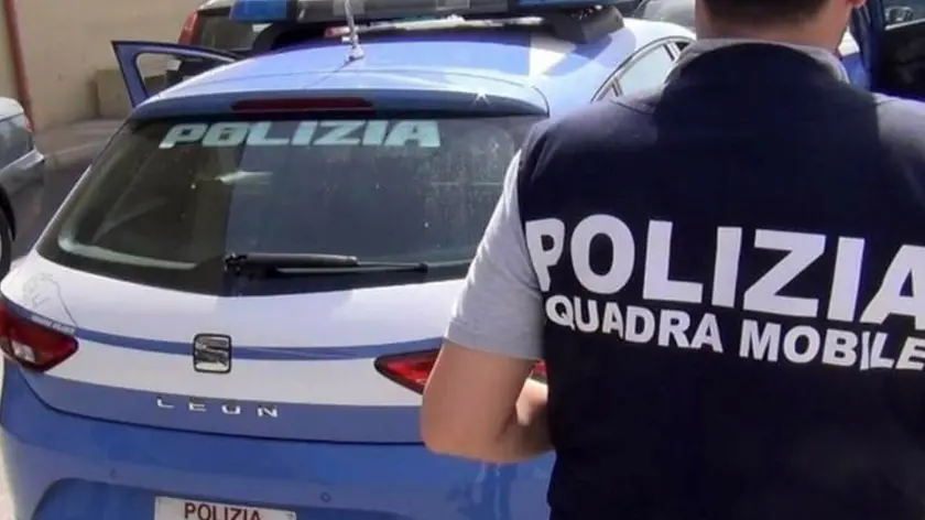 Le indagini sono state affidate alla polizia