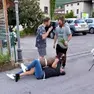 Le immagini dell'aggressione