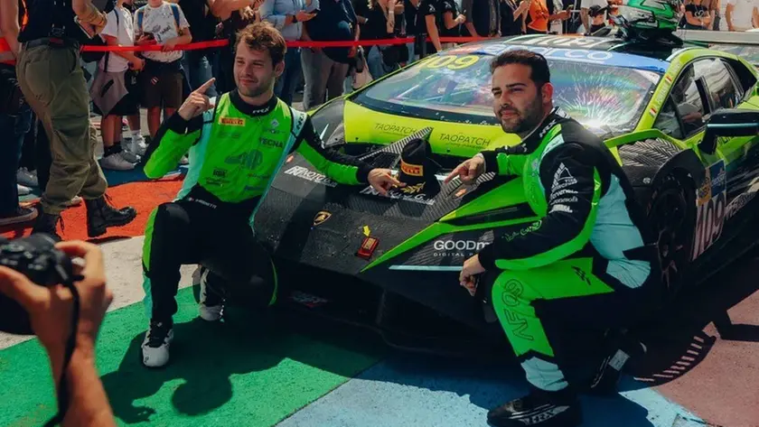 Alessandro Mainetti e Andrea Fontana dopo il successo a Misano