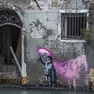 Il murales Migrant Child di Banksy a Venezia