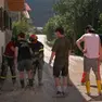 Cancia, vigili del fuoco e volontari al lavoro per liberare il paese dal fango