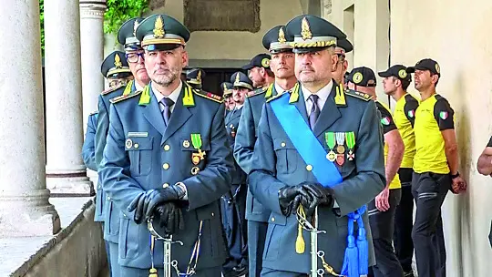 La cerimonia della Guardia di finanza a Belluno
