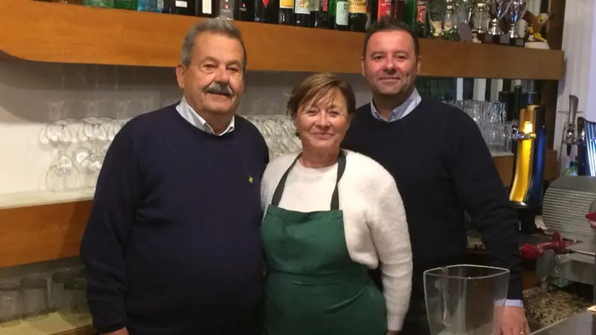 Renzo Trevisson con la moglie Daniela Zannin e il figlio Gigi