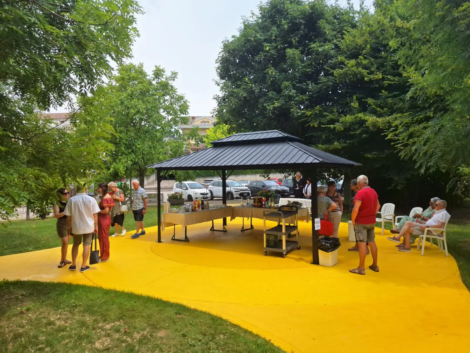 Il nuovo gazebo della casadi riposo di Limana