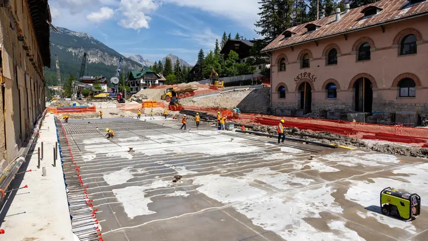 Il cantiere della stazione di Cortina