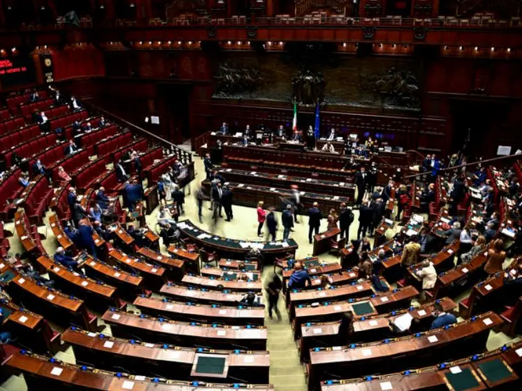 L'aula di Montecitorio, teatro della battaglia sui vitalizi
