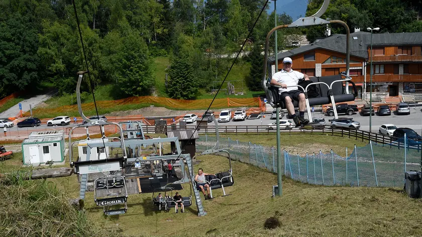 La seggiovia del Nevegal scalda i motori: sabato 19 luglio parte la stagione estiva sul colle