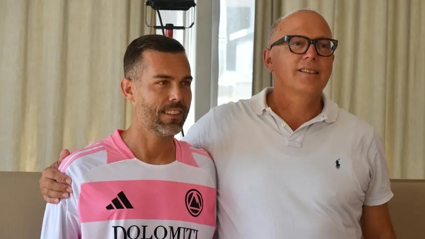 Salvatore Burrai con Paolo De Cian (Foto di Beppe De Zanet)
