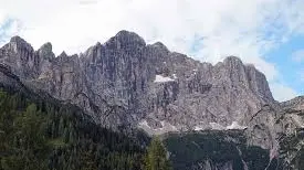 Il monte Civetta sopra Alleghe