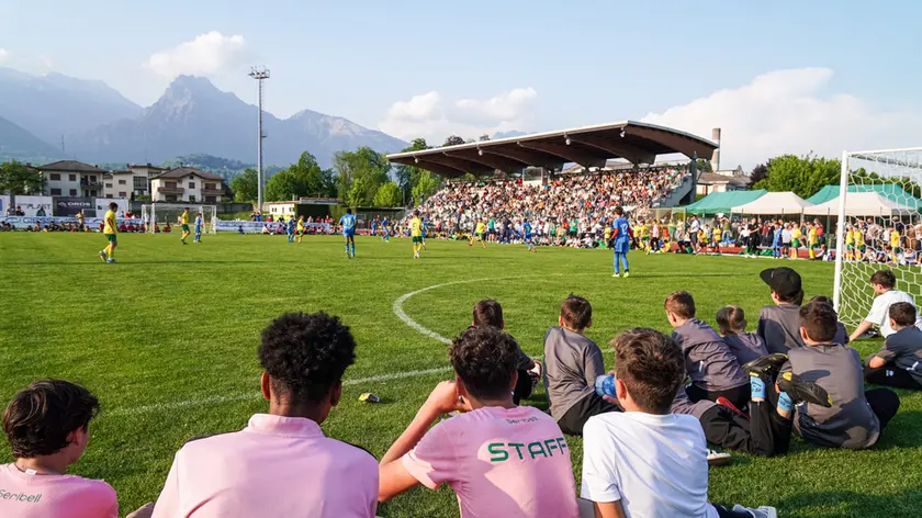Una partita giocata allo stadio Zugni Tauro