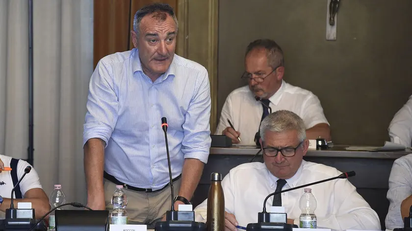 Franco Roccon e il sindaco Oscar De Pellegrin