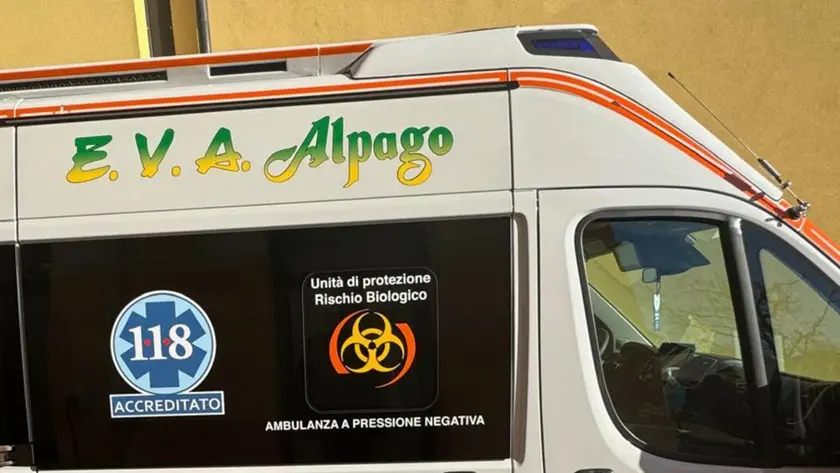 L'ambulanza dell'Eva Alpago