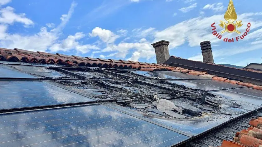 L'impianto fotovoltaico danneggiato dal fuoco a Quero