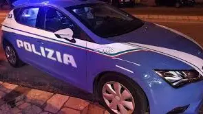 Una volante della polizia