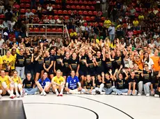 Anche a Pordenone scoppia la Conegliano mania: tutti pazzi per le regine del mondo