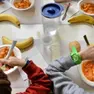 Il pranzo in una mensa scolastica