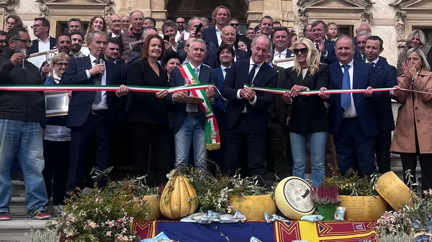 Il taglio del nastro - Caseus 2025