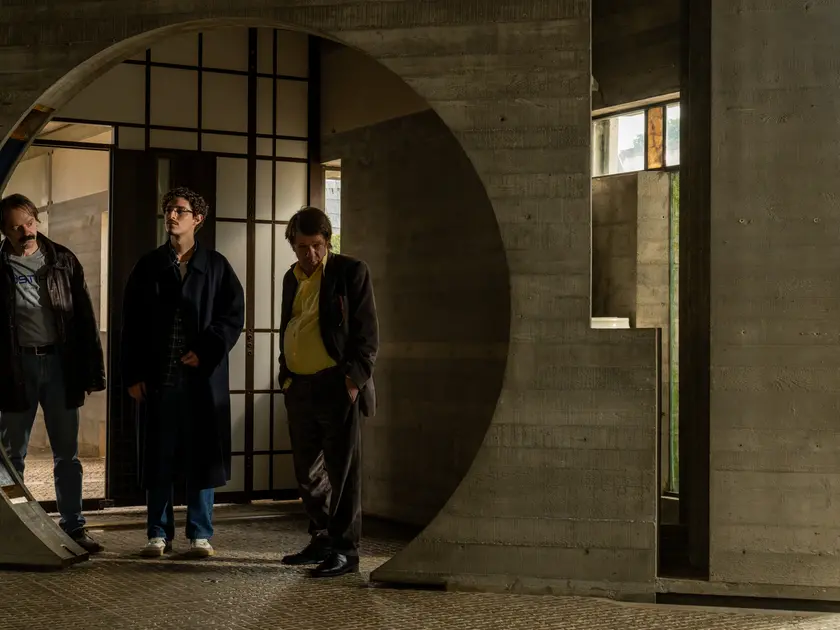 Altivole (TV) 28/10/2024 Via Brioni, 31030. Fai memoriale Tomba Brion. foto di scena del film "le città di pianura" di Francesco Sossai.