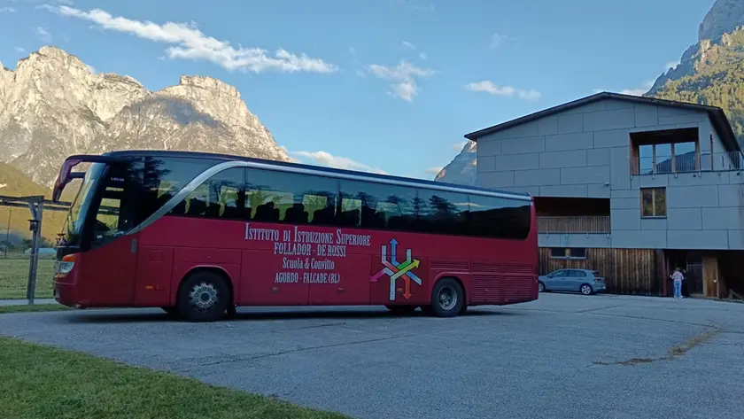 Trasporti pubblici per l'istituto Follador