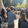 Il feretro di Paolo Foppa sul sagrato della chiesa di Cavarzano
