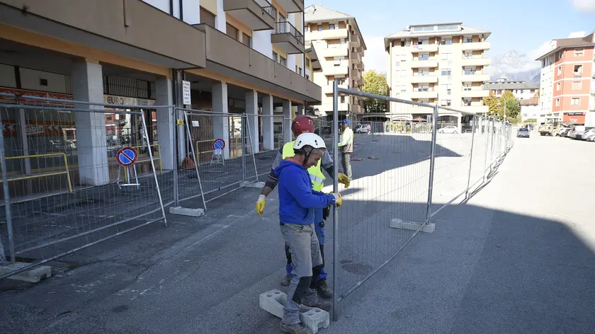 I posti auto eliminati in piazzale Resistenza a Belluno