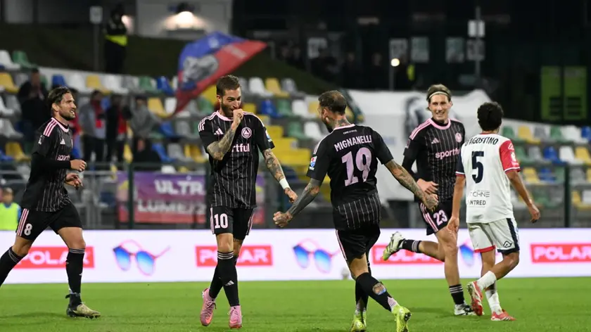 Luca Clemenza dopo il 2-0 (Foto di Beppe De Zanet)