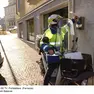 Una portalettere al lavoro