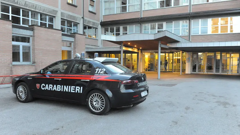 I carabinieri all'ospedale San Martino