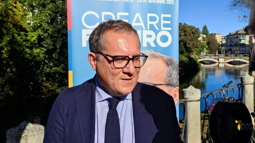 Giovanni Manildo in Lungosile Mattei a Treviso