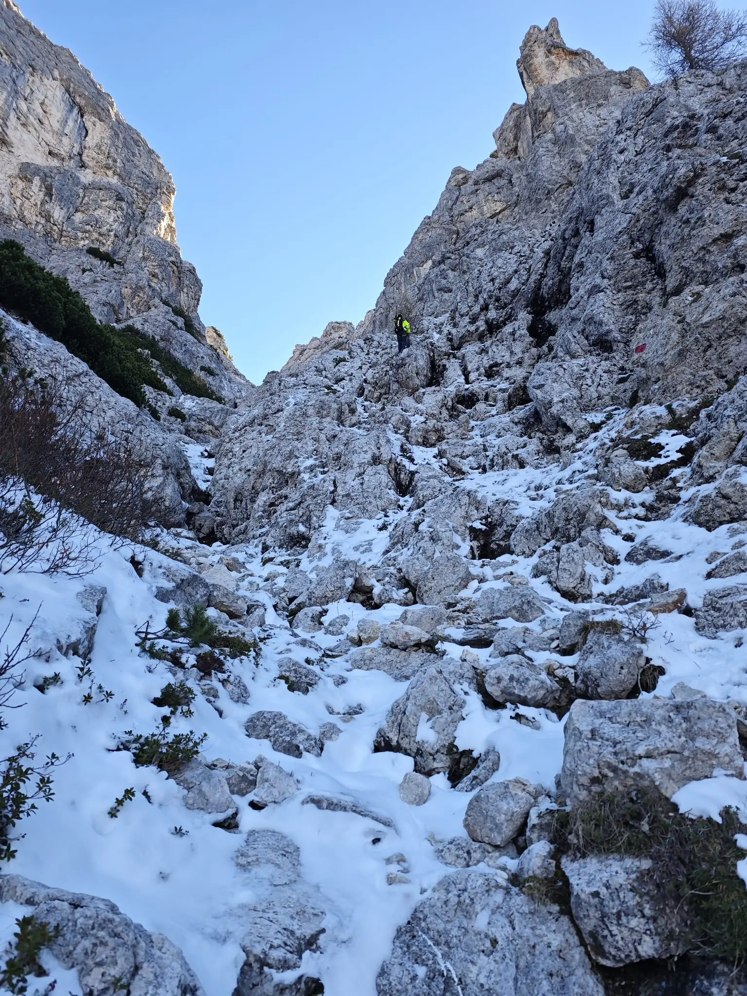 La ricerca del disperso a Cencenighe